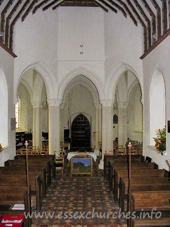 St John the Baptist, Little Maplestead Church – Looking W from the altar, clearly showing the round rotunda of a nave.