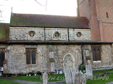 St Andrew, Rochford Church – Here you can see the Victorian N aisle, with clerestory windows.