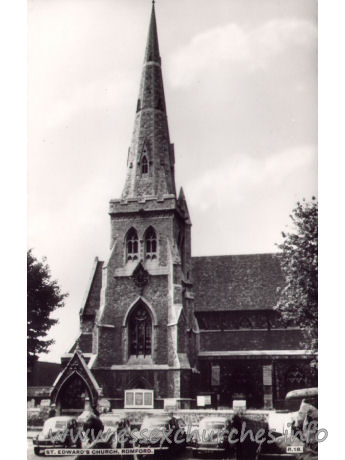 St Edward the Confessor, Romford Church – Postcard by Cranley Commercial Calendars, Ilford, Essex.