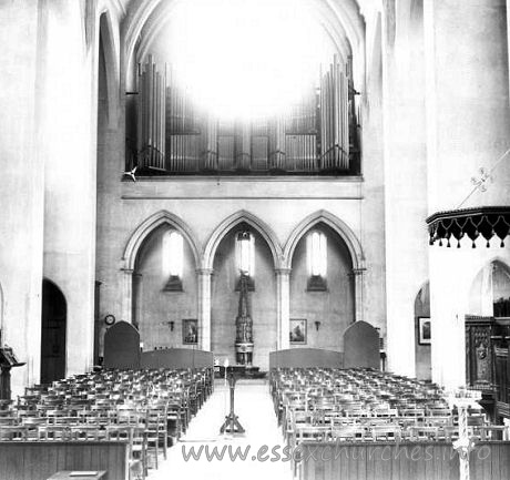 St Erkenwald, Southend-on-Sea Church – Looking west from the Sanctuary. For more on this church, see: www.st-erkenwalds.co.uk