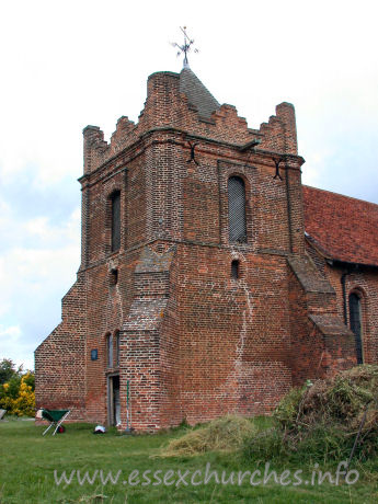 All Saints, East Horndon Church – This short W tower is C17. Its rugged appearance stems from its diagonal buttresses. The tower presents very few right-angled edges, giving a much more bold effect.