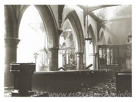 St Giles & All Saints, Orsett Church – Fire at Orsett Church, July 1926 Both Orsett and Tilbury fire brigades were in attendance at the fire which caused serious damage to the church, much of the roof was destroyed, ancient stained glass was also destroyed. This image was supplied by Steve Pavitt. The original source is, as yet, unknown, but will be credited ASAP. Please visit Steve's superb website, Bygone Grays Thurrock.