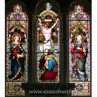 St Catherine, Wickford Church – Stained Glass 1: The East window depicts Jesus on the cross, flanked by Saints. It is in memory of Henry Stone, churchwarden during the rebuilding of the church. It was recently (1998) restored.