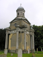 St Mary (Old Church), Mistley Church – Exterior 3: Pevsner describes these pillars as "angle buttresses gone classical". I think that describes them perfectly.