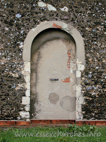 St Mary the Virgin, Little Thurrock Church – Plain Norman S doorway.