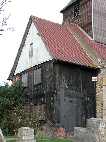 St Nicholas, Laindon Church – The Priest's House dates from C17. It forms an annexe to the W of the main church building. It is a two-storey building, and has been much restored.