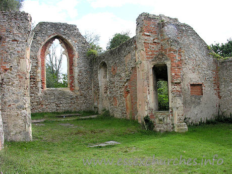 St Peter (Ruins), Alresford Church – Another shot, looking across the nave. The opening is possibly the rood staircase area.