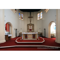 Sacred Heart (Catholic), Southchurch Church – Interior 3