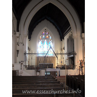 St Andrew, Romford Church – Interior 1: This image was kindly supplied by Father John-Francis Friendship. Please visit the church's own website here.