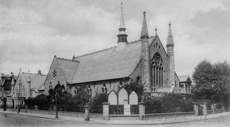 Park Road Methodist, Southend-on-Sea Church – This postcard scan was kindly supplied by Tony Brown of http://www.miltonconservationsociety.com.